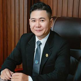 Luật sư Luật Sư Nguyễn Văn Hiên - Chuyên sâu tranh tụng Hình sự (án Kinh tế, Chức vụ, Ma túy). Giải quyết hiệu quả tranh chấp Hôn nhân gia đình (yếu tố nước ngoài), Đất đai, Thừa kế & Dân sự. Hơn 10 năm kinh nghiệm, thành thạo Anh - Trung - Nhật. tại Thành phố Hồ Chí Minh